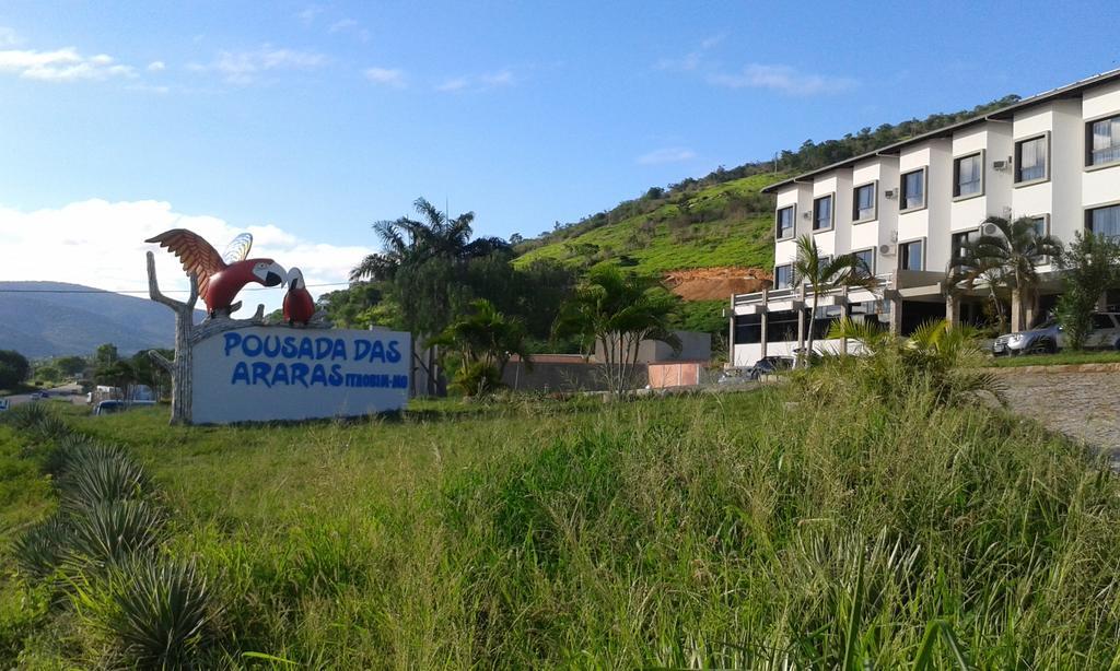 Pousada Das Araras Itaobim Exterior photo